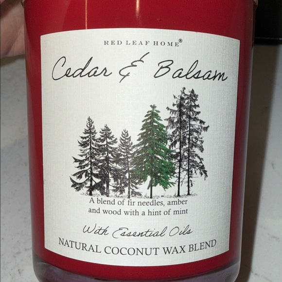 Red Leaf Home Natural Coconut Wax Blend Candle - Picture 3 of 3